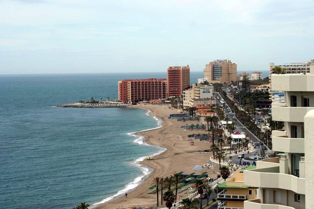 "Vive Benal Beach" Estudios Con Vistas Al Parque Acuatico Benalmádena Exterior photo
